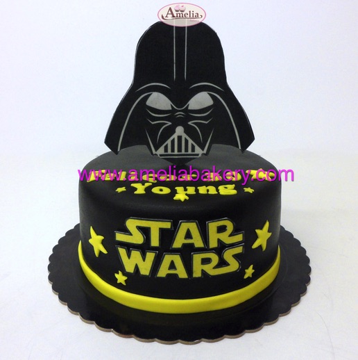 Tarta Fondant Star Wars Oblea 3d Darth Vader - Amelia Bakery