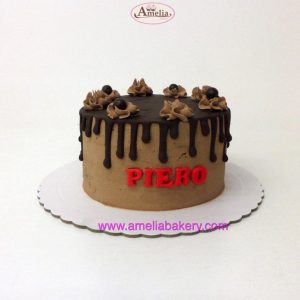 Pastel-Chocolate-drip-cake_con-nombre_web