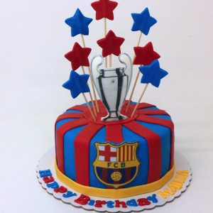 Tarta Fondant Escudo, Copa Champions y Estrellas F.C Barcelona Barça www.tiendaonline.ameliabakery.com
