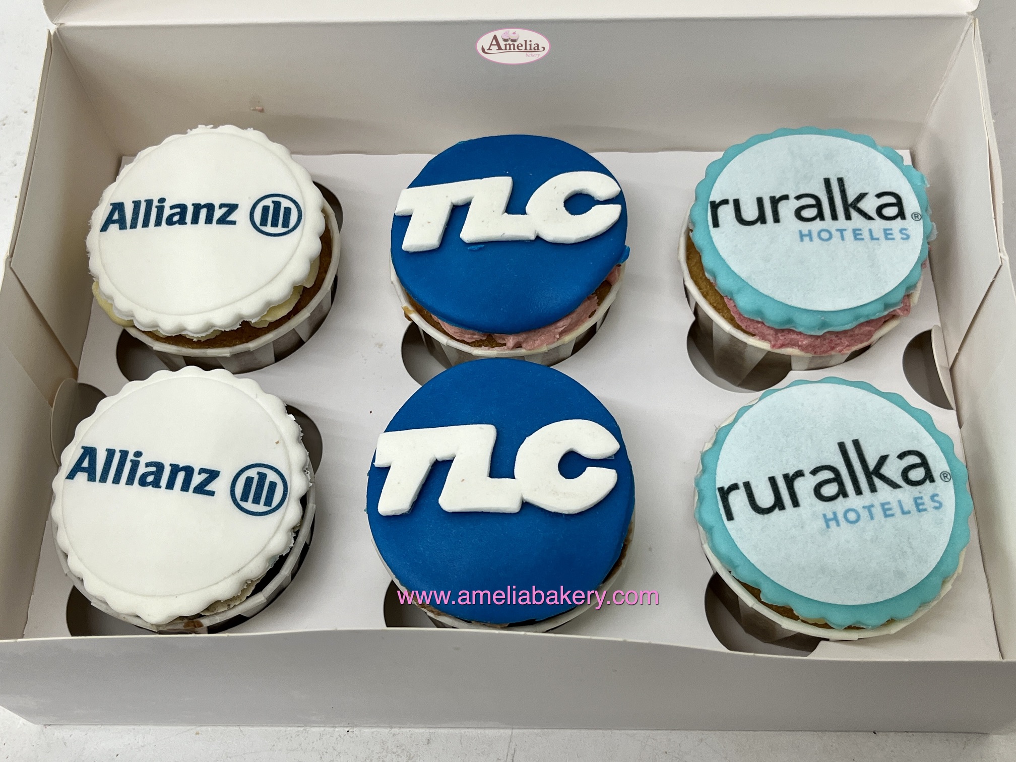 Cupcakes-corporativos-TLC-allianz-ruralka