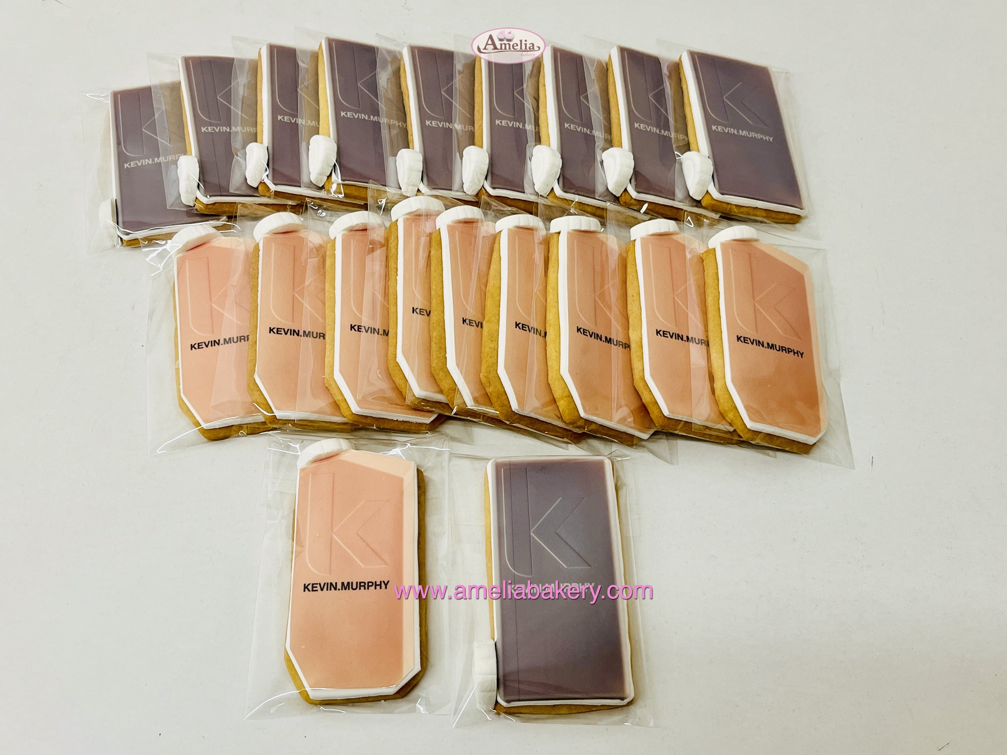 Galletas-corporativas-kevin-murphy-fondant-oblea