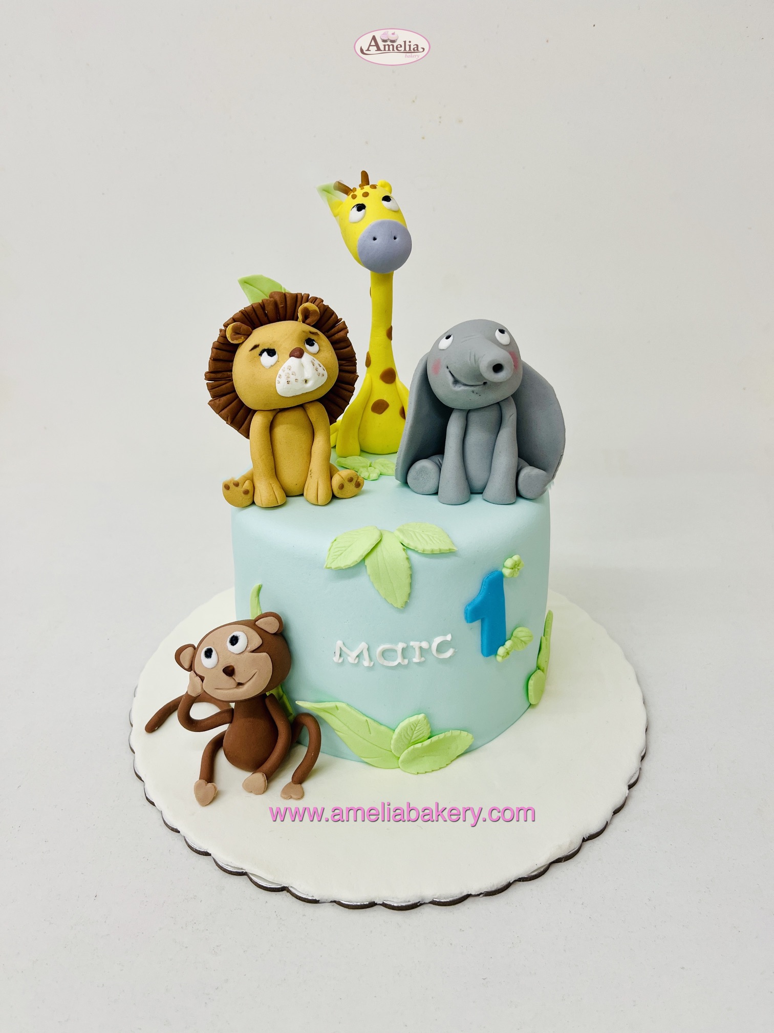 Tarta-fondant-animales-de-la-selva-3d-fondant- 1 año